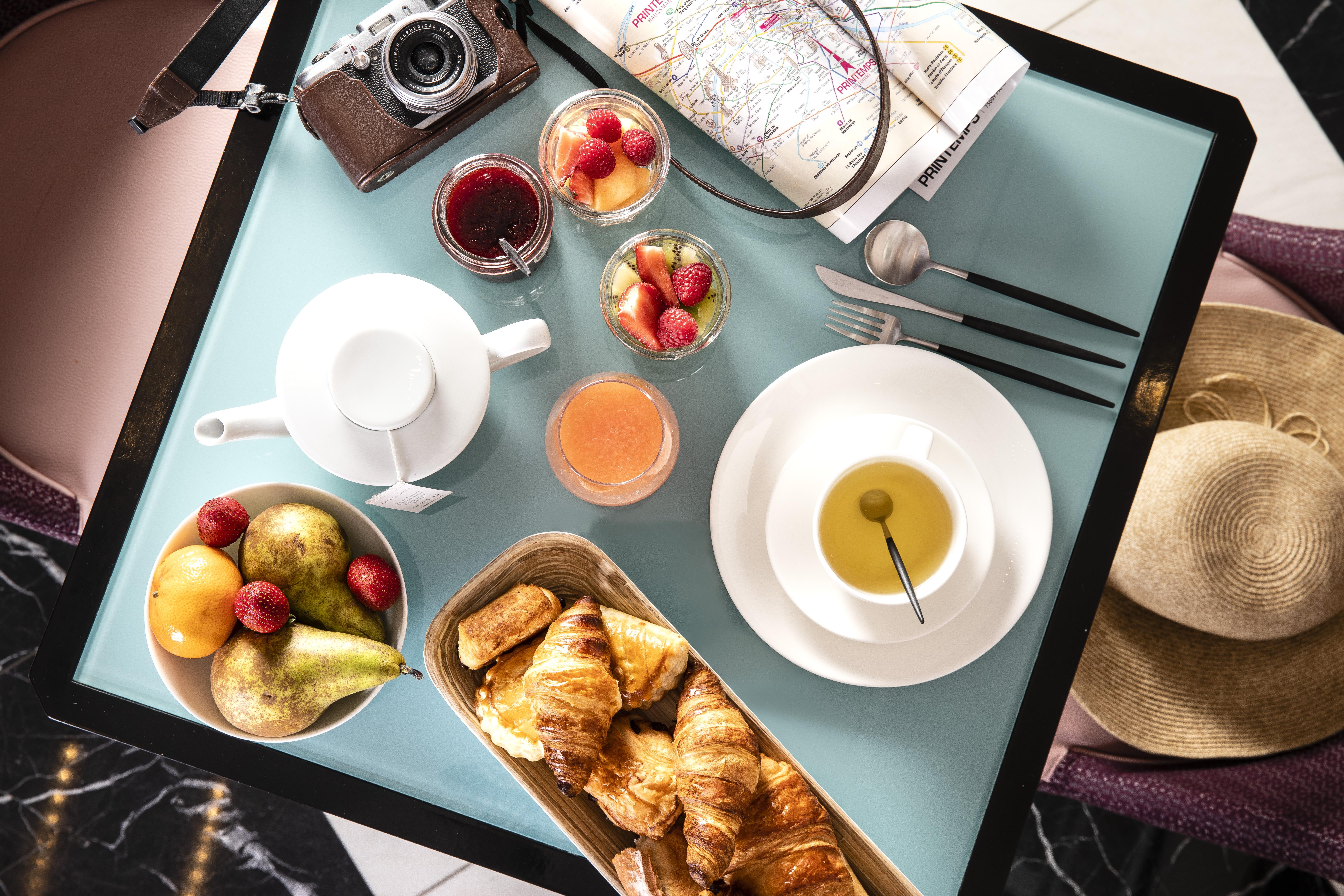 Hotel Bourgogne & Montana Париж Екстериор снимка