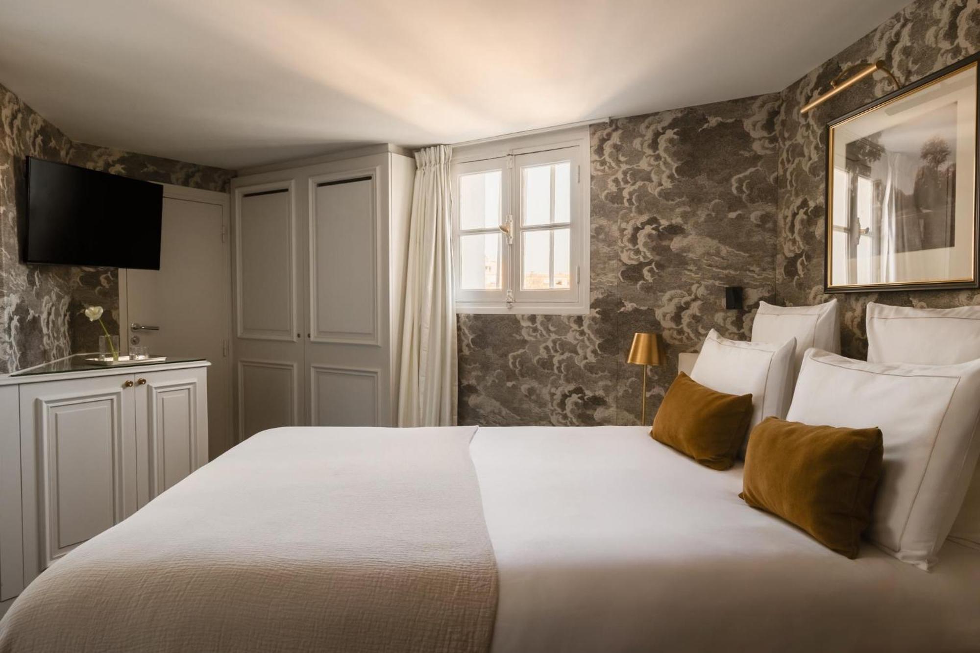Hotel Bourgogne & Montana Париж Екстериор снимка